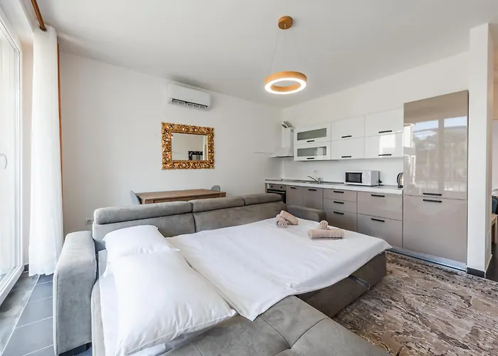 公寓 Blue Haven Talea By Pikhost Tale