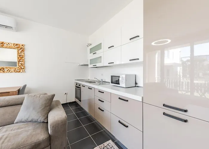 公寓 Blue Haven Talea By Pikhost *