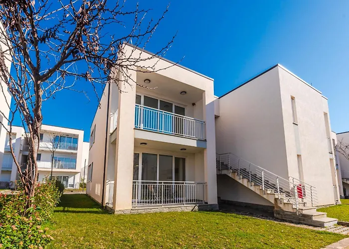 Blue Haven Talea By Pikhost 公寓